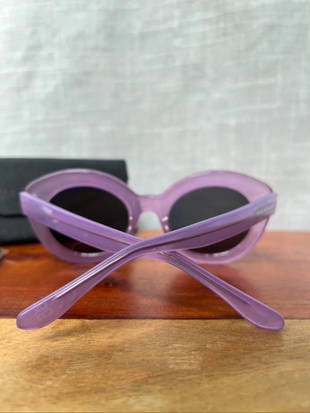 Prive Revaux Morningside Purple Round Sunglasses